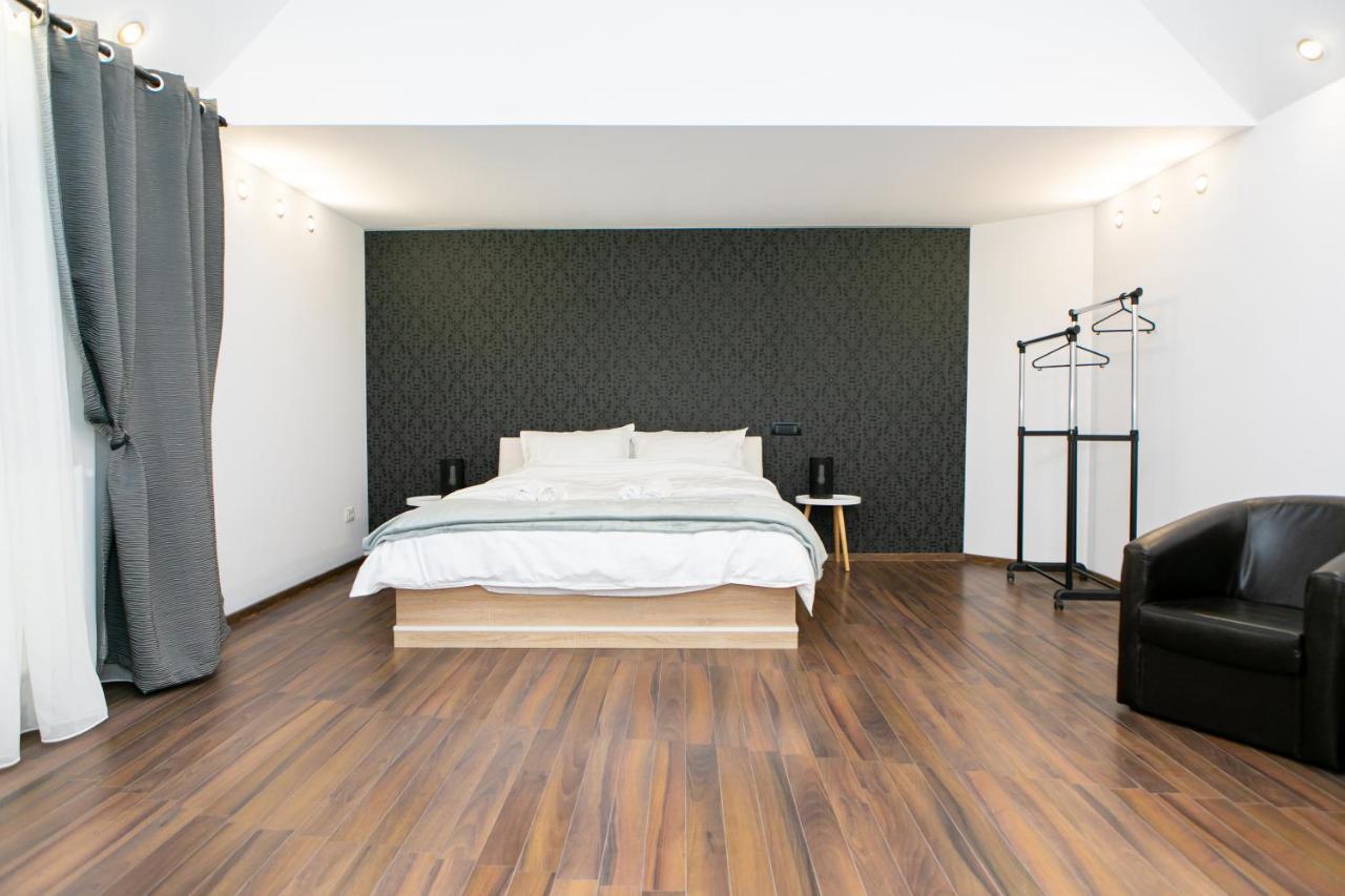 Vila Elisabeta Brasov Luaran gambar